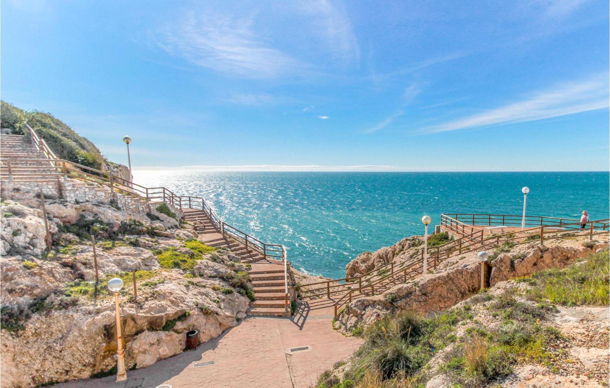 Awesome Home In Cala Del Moral With Kitchen La Cala Del Moral Екстер'єр фото